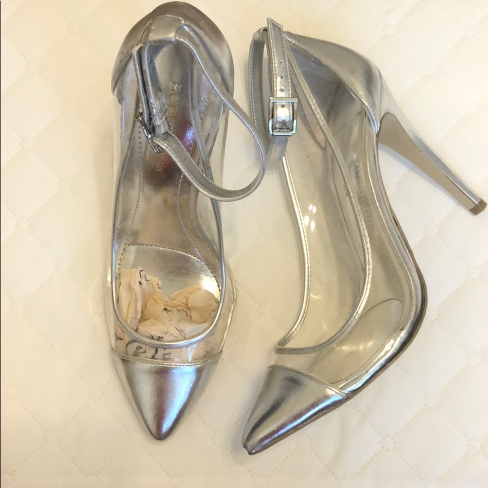 BCBGeneration gorgeous silver/clear heel